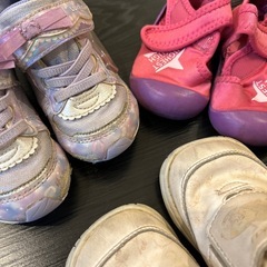 女の子靴14-15㎝の画像