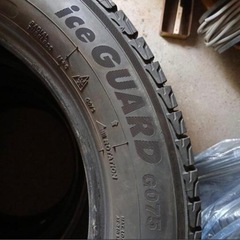 21年製まだまだ使えます。スタッドレスタイヤ　ヨコハマアイスガード　  225/60r18の画像