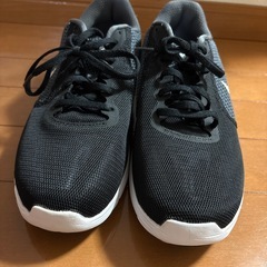 NIKEスニーカー26.5
の画像