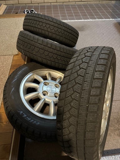 取引済【今年中限定1割引します】155/65/R13軽自動車スタッドレス＋アルミホイール4本セット
