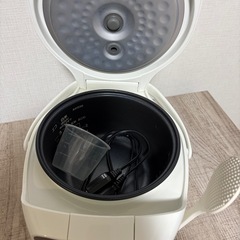 マイコン炊飯ジャー（ミニ）の画像