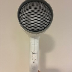 日立 ドライヤー イオンケアの画像