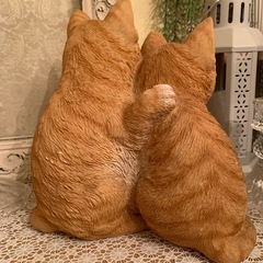 差し上げます　猫置物　オブジェねこネコの画像
