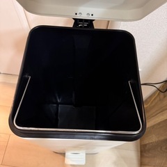 30Lゴミ箱の画像