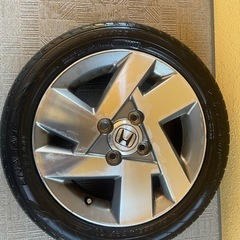 165/55r14アルミホイールとタイヤの画像
