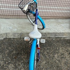 子供自転車　22インチ　パンクしてますの画像