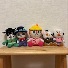 アンパンマンのぬいぐるみの画像