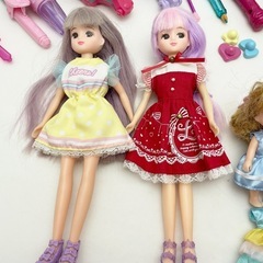 リカちゃん他 お人形3体 小物いろいろセットの画像