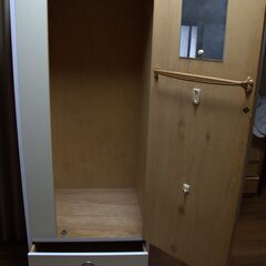 ワードローブ　衣装ダンス　引出付きの画像