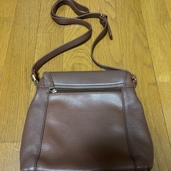 ショルダーバッグ　レザー風　ブラウンの画像
