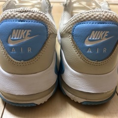 エアーマックス24.5の画像