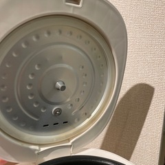 炊飯器の画像