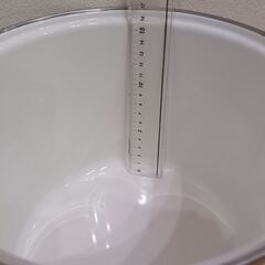 【未使用】ホーロー　ストックポット　保存容器　パール金属の画像