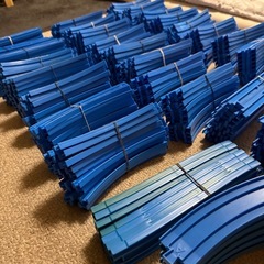 ☆格安☆ プラレール レールまとめ売り バラ売り可能 カーブレール210本 ストレートレール50本 その他色々の画像