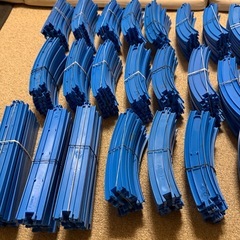 ☆格安☆ プラレール レールまとめ売り バラ売り可能 カーブレール210本 ストレートレール50本 その他色々の画像