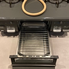 すぐ使えます‼️ リンナイ　ガスコンロ   ガステーブル RT64JHS-L  2口コンロ 左強火力 水無しグリル　ガスホース付きの画像