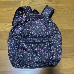 訳あり衣服　全て0円の画像