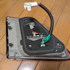 トヨタクラウン　GRS201　右内側 テールランプ　ICHIKOH30-3の画像