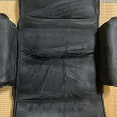 サンワダイレクト 座椅子 ひじ掛け付き ハイバック 頭部/背もたれ/脚部 各14段階調節可能 低反発ウレタン リクライニング ブラック150-SNC103BKの画像