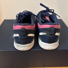 【お取引様決まりました】ニューバランス　23.5cmの画像