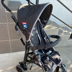 Jeep J is for Jeep B型ベビーカー アドベンチャー大きなタイヤで安定走行の画像