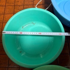 プラスチック製　たらい　まとめ売りの画像