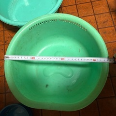 プラスチック製　たらい　まとめ売りの画像