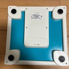 オムロンの体重計の画像