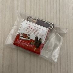 カプセルトイ　ガチャガチャ　アーモンド　チョコ　アイスの画像