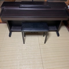 YAMAHA 電子ピアノの画像