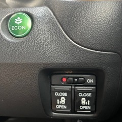 25年式　NBOX の画像