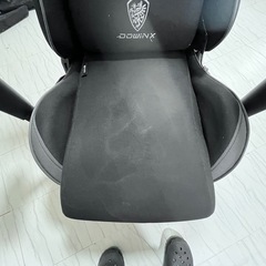 【訳あり】ゲーミングチェアの画像
