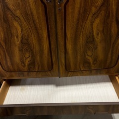 洋服　タンス　箪笥の画像