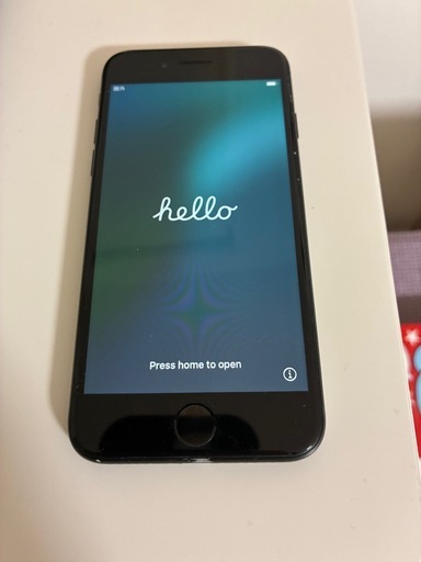 iPhone SE第3世代64GB