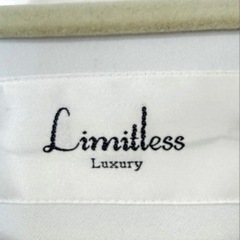 Limitless luxury ノーカラーコートの画像