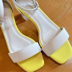 【新品】アルテミス ダイアナ サンダル チャンキーヒール 22㎝の画像