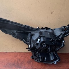 トヨタ プリウス 50系 前期 純正 ヘッドライト L 助手席側 47-80 プリウス ZVW51 LED ZVW50の画像