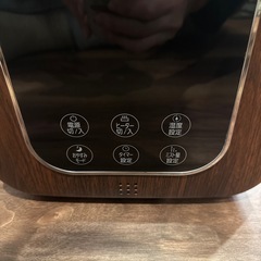 無料で差し上げます　アイリスオーヤマ　ハイブリッド加湿器　加湿しますがジャンクですの画像