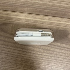iPhone純正　イヤフォンの画像