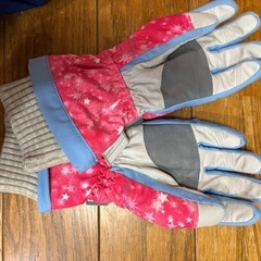 スキーウェア女の子130の画像