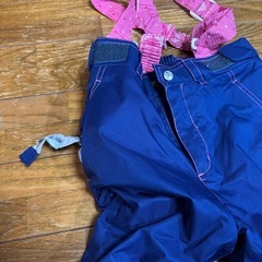 スキーウェア女の子130の画像