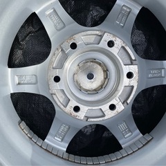 ハイエースにピッタリ! 195/80R15 スタッドレスタイヤ 4本セット ミシュラン AGILIS X-ICE  バリ山の画像