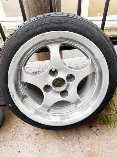 車のパーツ BORBET pcd100 7j +25