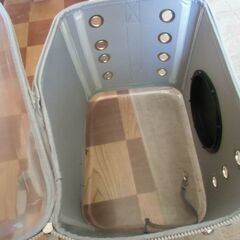 ペット キャリーバッグ リュック型 グレー お譲りします。＊石川県＊美川より＊期間限定の画像