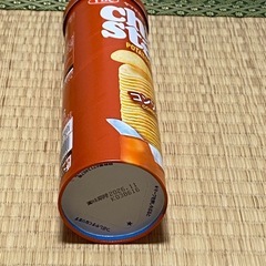 チップスターの空箱の画像