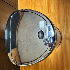 センサー付きゴミ箱の画像