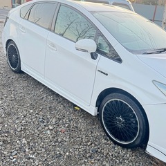 トヨタ プリウスの画像