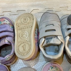 【受渡中】女の子靴 7足セット　16〜17センチの画像