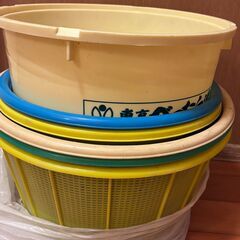 【0円】大型ザル・洗い桶・盆ざる まとめて一式【餅つき・炊き出し・梅干しづくりに！】の画像