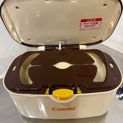 Combi おしり拭きあたため器の画像